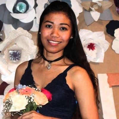 MyGradientglam's profile picture. Simplified,free spirited and nature lover!