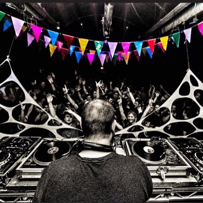 Check out @trashdisco for upcoming gigs and events 🎧🙌🏼