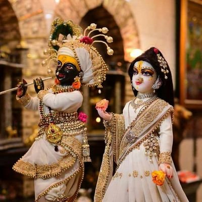 #राष्ट्रवादी & @narendramodi जी का भक्त। #कट्टर हिन्दू, # जय महाकाल
100% Follow Back