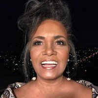 Sharon Kyle š¹ (@sharonkyle00) 's Twitter Profile Photo Sharon Kyle š¹ (@sharonkyle00) 's Twitter Profile Photo