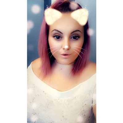 BernieC93's profile picture. #mufc #familia #cmbabygurl #keating5 ❣️💕