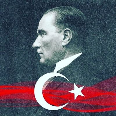 sevdamıza kimse engel olamaz bazen hüzün vardır bazen mutluluk fener sevgisinin adı konamaz ne kupa büyüklüğü ne şampiyonluk.FENERBAHÇE İÇİN YAŞIYORUZ.TÜRK'🏆