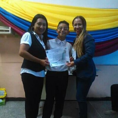 CbitCroquera's profile picture. La vida no cuenta los pasos que has dado, sino las huellas que has Dejado!