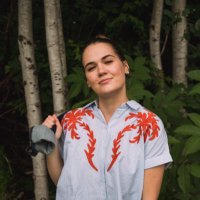 Grace Clark - @gracemblum Twitter Profile Photo