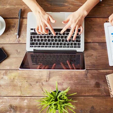 The digital strategy agency propelling the #Automotive, #RV, #Travel, #Tourism and #DestinationMarketing industries forward through content, social & search.
