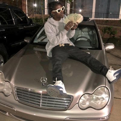 Sxotty Pippen The Mixtape 🤮🤮🤮 OTW !🅱️ on all Platforms 🎥 ISSATAKEOVER🅱️itch