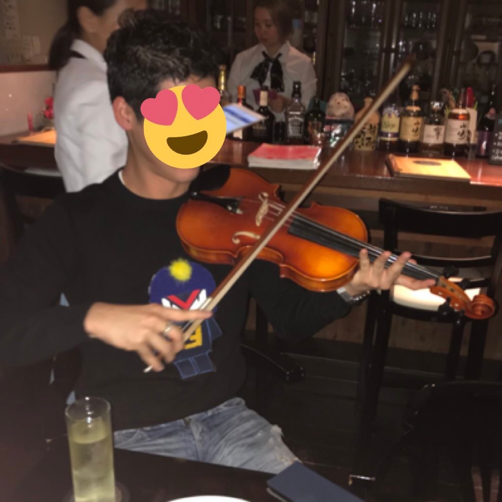 biitiyan's profile picture. 1998生まれ。水商売を日本文化に昇華する。                   人生とは長い時間をかけて自分を愛する旅である