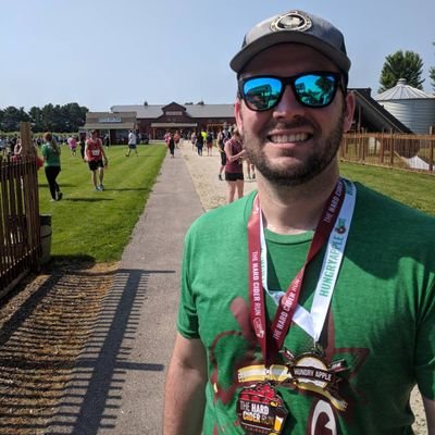 Runningexperim1's profile picture. MS science teacher. Nuun & Honeystinger ambassador 2019. RunDisney because of my wife. 1/2 marathon is my fav distance.