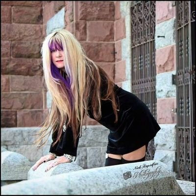 #Singersongwriter #vocalist 4 #ArchDemon #NJ #NYC #Florida EVP/CAO @TMRNWORLD #available 4 #studio #sessions RECORDING ARTIST FFM RECORDS UK
