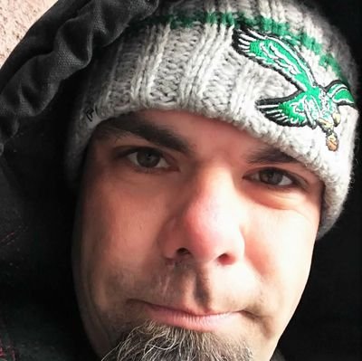 Allentowne4's profile picture. and we're living here in Allen Town...