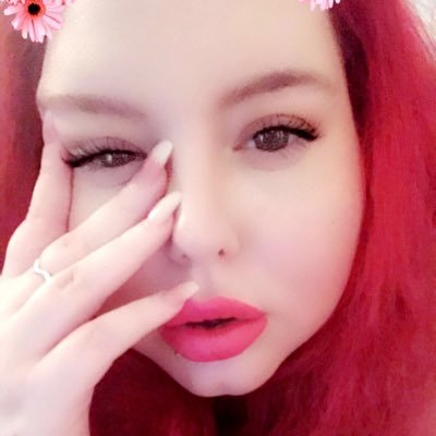 Redhead goddess, GF of @princessarits (not trans) Expensive Taste, NO DM, curves in all the right places and nails to kill #bbw #findom looking for a sissy