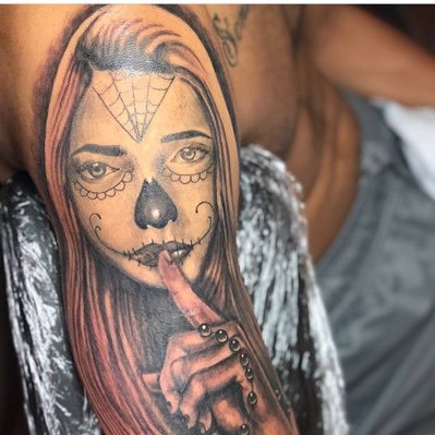 Hernn08081311's profile picture. Enamorado de la más hermosa, bielsista, sangre azul...siempre dándole vuelta a algo en mi cabeza y con 5 hermosos, distintos y locos hijos