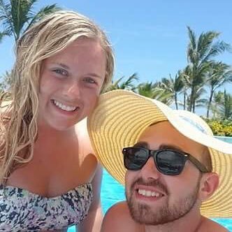 MeganPuglia's profile picture. you’re*