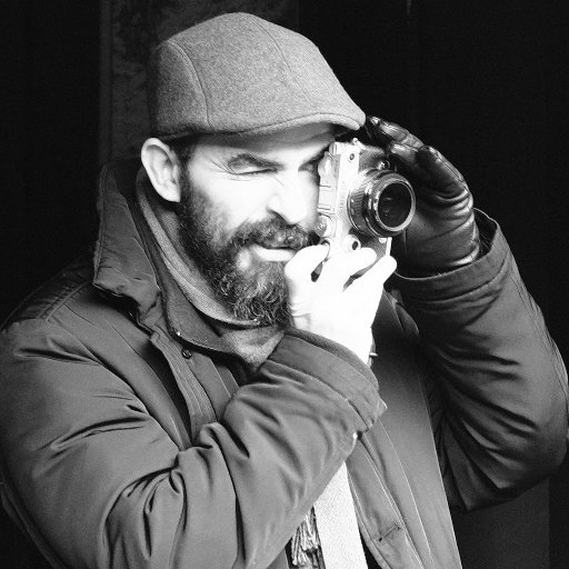 Pernambucano.Diplomata.Fotógrafo amador.Casado com D.Paula. Diplomat,Amateur photographer, currently living in Brasilia.巴西东北部外交官,摄影师,住在巴西利亚。