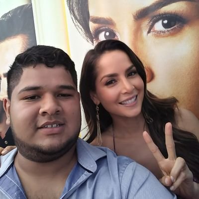 Alberto93785656's profile picture. Happy