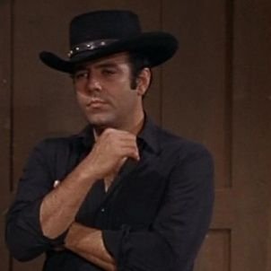 Darkness tried to catch up with me. Now I'm hunting darkness with my sister. #Bonanza #1880Reloaded (RP/18+) #ChiMinion