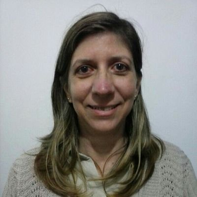 Médico 👩⚕️ amante de la ciencia 🔭, la tecnología 👩💻 y de los animales🐕🐈🐄🐒🐿️🐘🦇 todos 😉