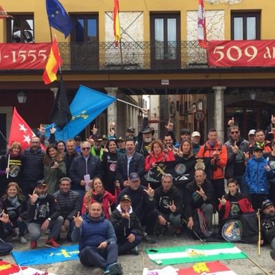 #EquiparacionYa
#JubilacionDignaYa6M
Familia @jusapol👆
Policía y Guardia Civil 💙💚
Sindicato @JupolValladolid
😍 Animales 🐱🐶
Vegetariana 🥦🥑