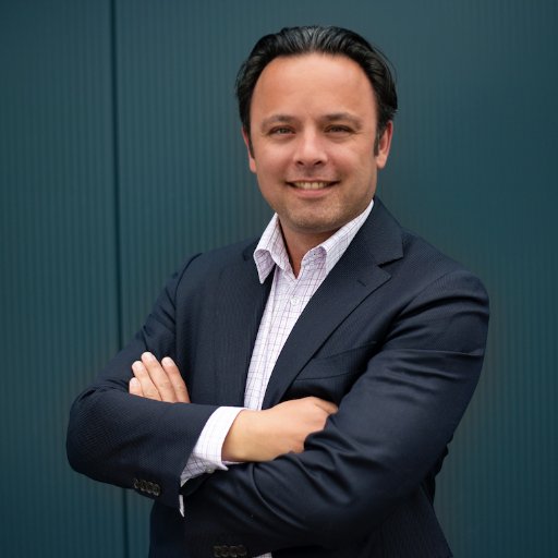Hekel aan inefficiëntie? Ik ook en ik help je graag bij het oplossen dmv AI implementaties om jouw bedrijfsprocessen te optimaliseren