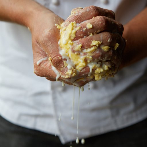 Grant Harrington ex Fäviken and Gordon Ramsay cook. Perfecting the worlds best butter. Cultured English Butter. Hand crafted. https://t.co/5hdy6UKMIi