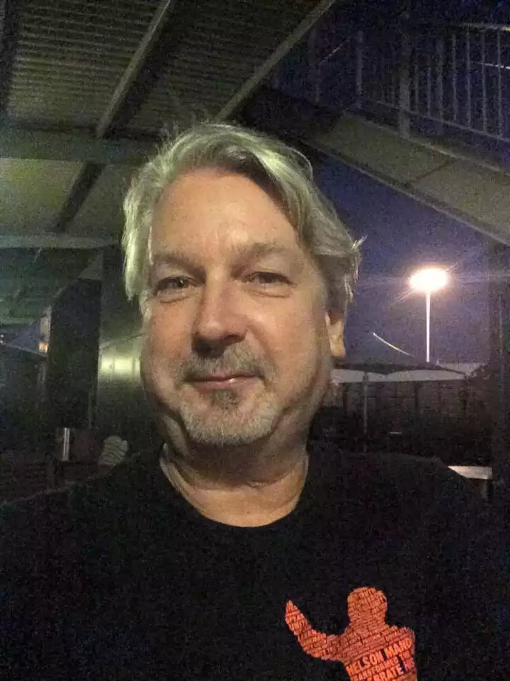 Johnwil87107878's profile picture. 