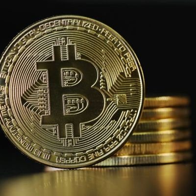 HelenDe13064456's profile picture. Crypto fan