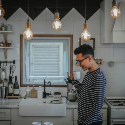 auqhfajar's profile picture. pria baik-baik dengan skuter matik