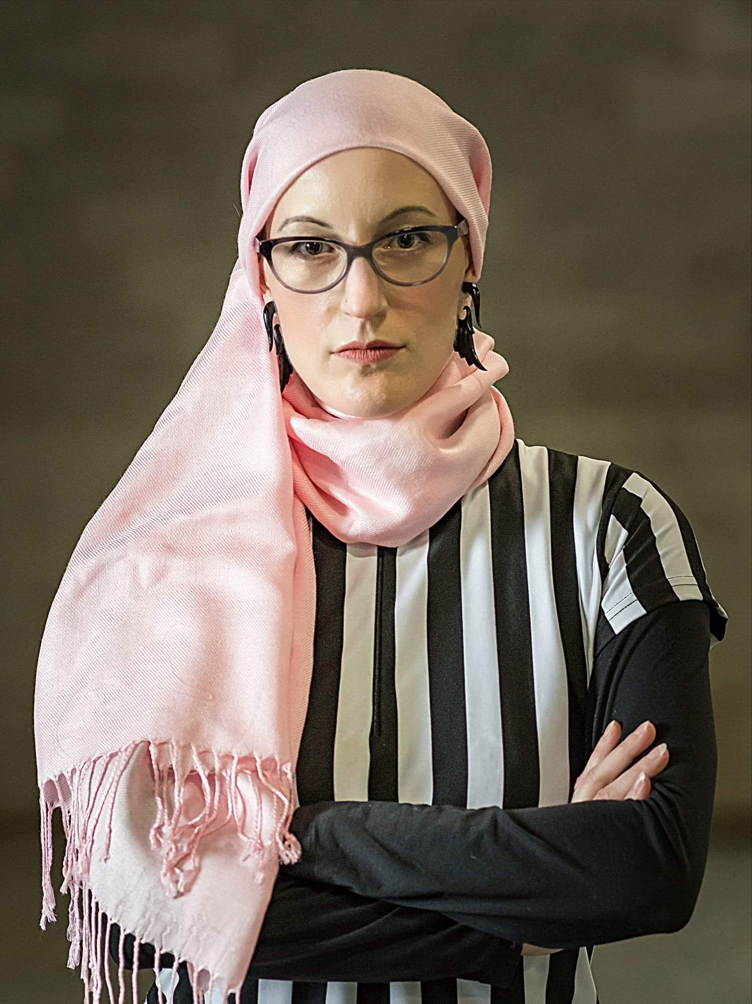 Dancer/EMT turned roller derby ref. This is what happens when you mix tap & pointe shoes with tac boots & skates.
Muslim, hijabi, human rights ally. She/her.