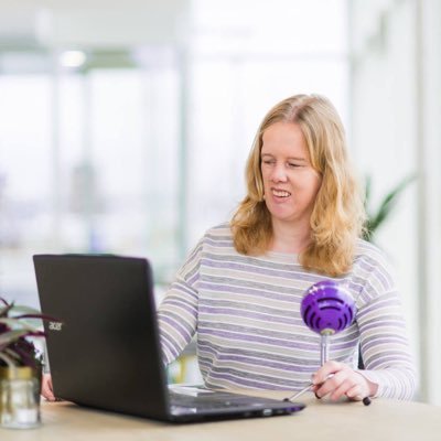 Online marketing coach @ Ik help jou online | Krijg klanten door jezelf te zijn