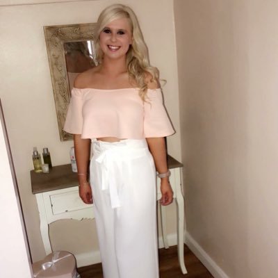 Ashtoncarrickx's profile picture. Imperfection is beauty, madness is genius and it's better to be absolutely ridiculous than absolutely boring. Marilyn Monroe