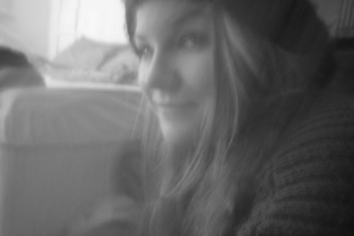 CrochetingBella's profile picture. Crazy cat lady, plant mum, reader, foodie, deaf-as-a-post tea-drinker. She/Her