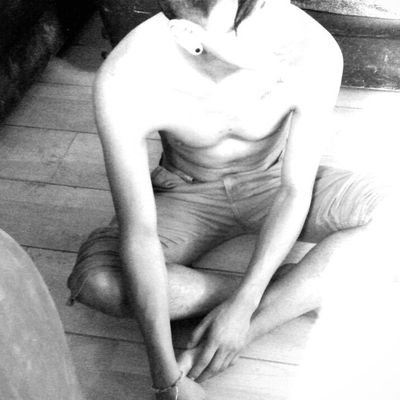 Todo lo que me gusta engorda, es inmoral o es un delito //culero por necesidad no por capricho//#LittleMonster