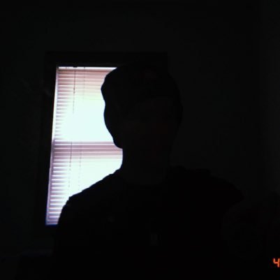 JamesKalvinR's profile picture. My less controversial twitter.