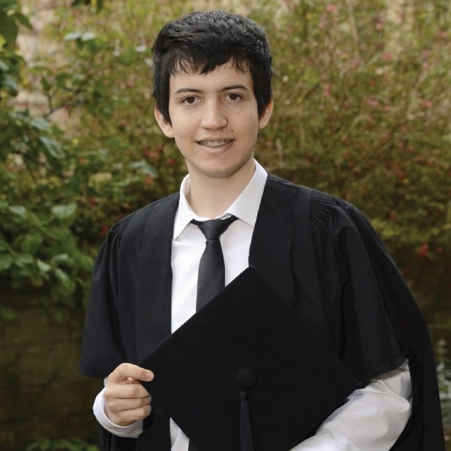 I'm Hugo, age 18, PhD in Computer Science.
Master Degree from Polytechnique Lausanne at age 16, Master Degree in Law from La Sorbonne and PhD in IT at 17
