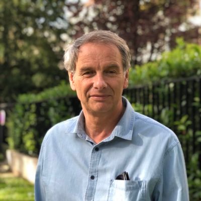 VNoue's profile picture. « Très peu de gens savent réfléchir, mais tous veulent avoir des opinions. »  Arthur Schopenhauer