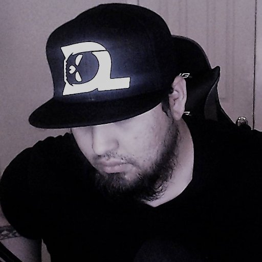 PhotosbyFonzo's profile picture. 