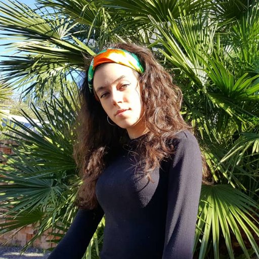 diewhore_'s profile picture. 19|  Student Art