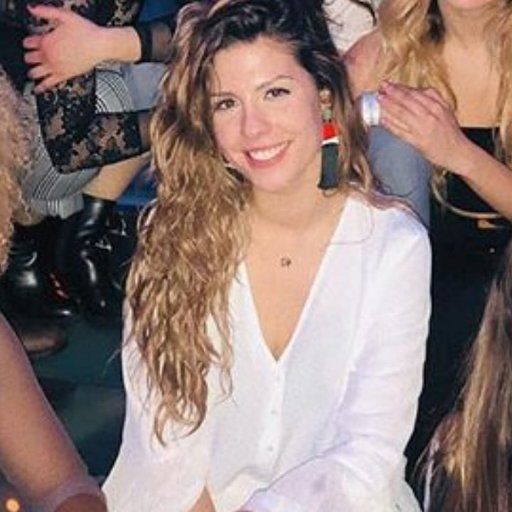 【ACTRIZ, CANTANTE Y COMPOSITORA】┊ Lᴀ ʟᴇᴏɴᴀ ᴅᴇ Pᴏɴᴛᴇᴅᴇᴜᴍᴇ ┊— ❝Me cansé de esperar, ya no quiero más tormentas.❞ 𝙂𝙖𝙡𝙞𝙯𝙖 𝘾𝙖𝙡𝙞𝙙𝙖𝙙𝙚.