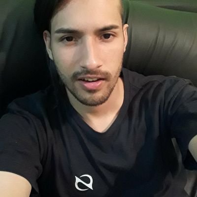 Aqui vengo a reirme y quejarme de mis desgracias
1.87
cuenta segura 29 años