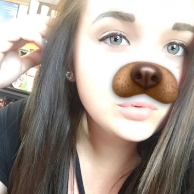 nycole_erika's profile picture. •Jeep Hair, I Don't Care•                     O|||||O