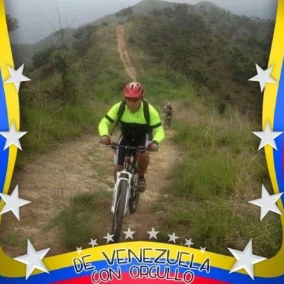 Caraquista 100% y practicante del Mountain Bike