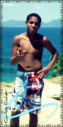 carliin66's profile picture. 