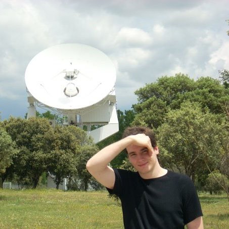 Ignasi_Pasqual's profile picture. Domador d'electrons. 
Emprenedor.