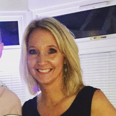 Aberdeen ,  DC Thomson Media Events Manager  - loves family and friends , cocktails 🍹travel ✈️and interiors 🏡