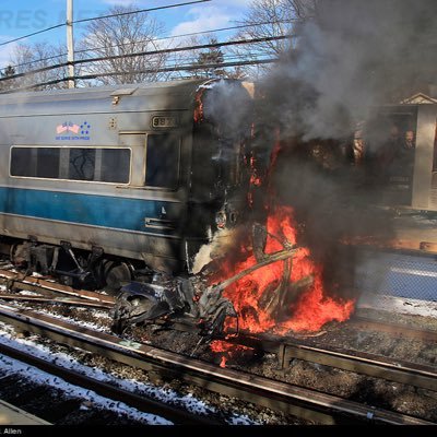 LimericksLirr's profile picture. Poetry in motion (about LIRR trains that are stalled).