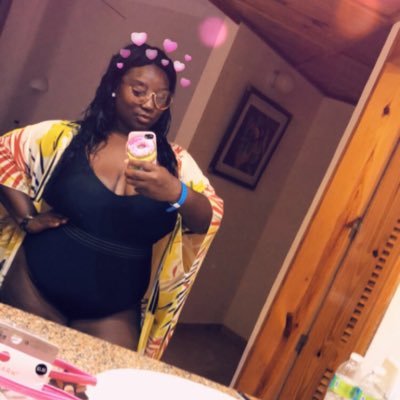 Niquee152's profile picture. 