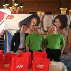 SummitAdp's profile picture. 