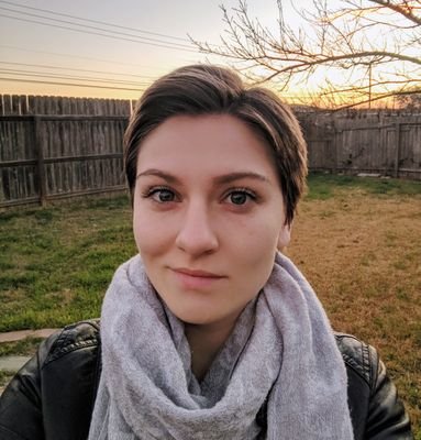 I love book recommendations, prefer whiskey, and don't like corduroy | she/her