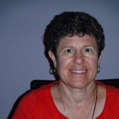 Family physician, Assistant Professor @thenosm, Masters graduate @loyolabioethics