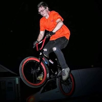 I'm single and I play video games and I listen to hard rock and heavy metal music and I BMX and i cut grass